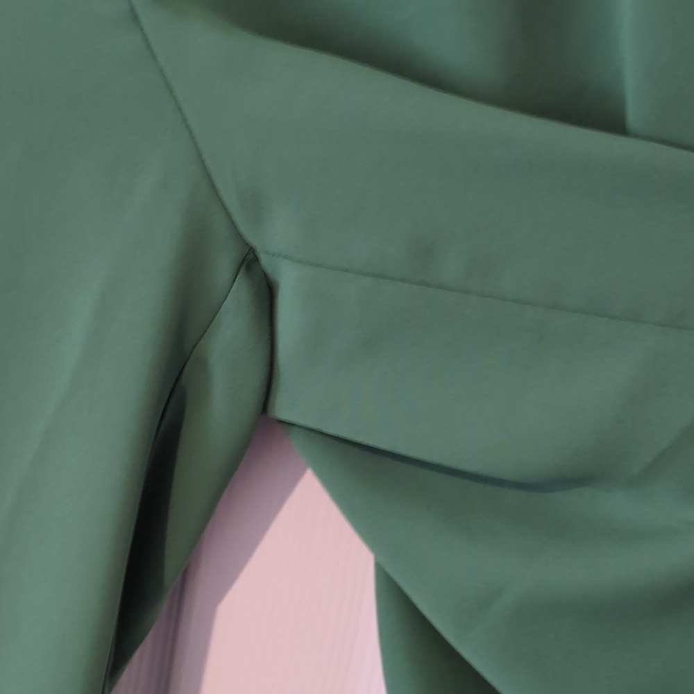 Chico's Spring Green Cropped Pants, 16/XL - Picture 3 of 7